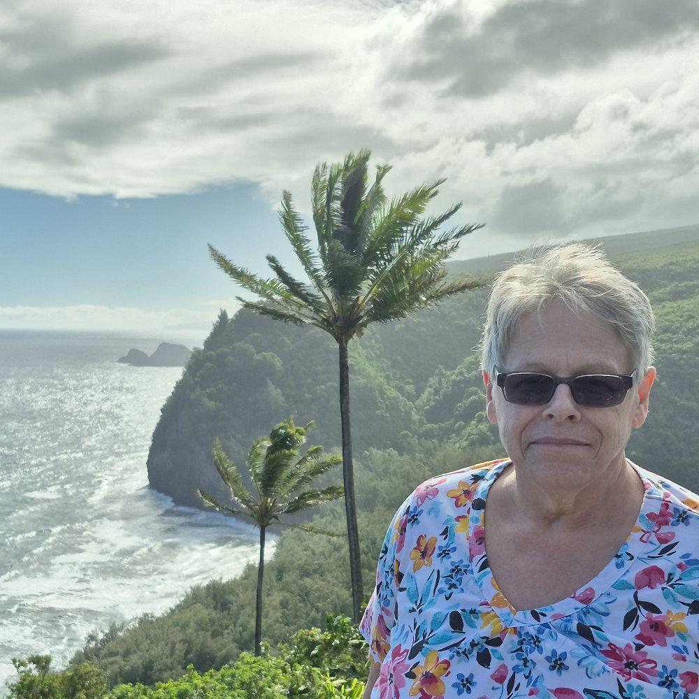 Meet your Posher, Connie